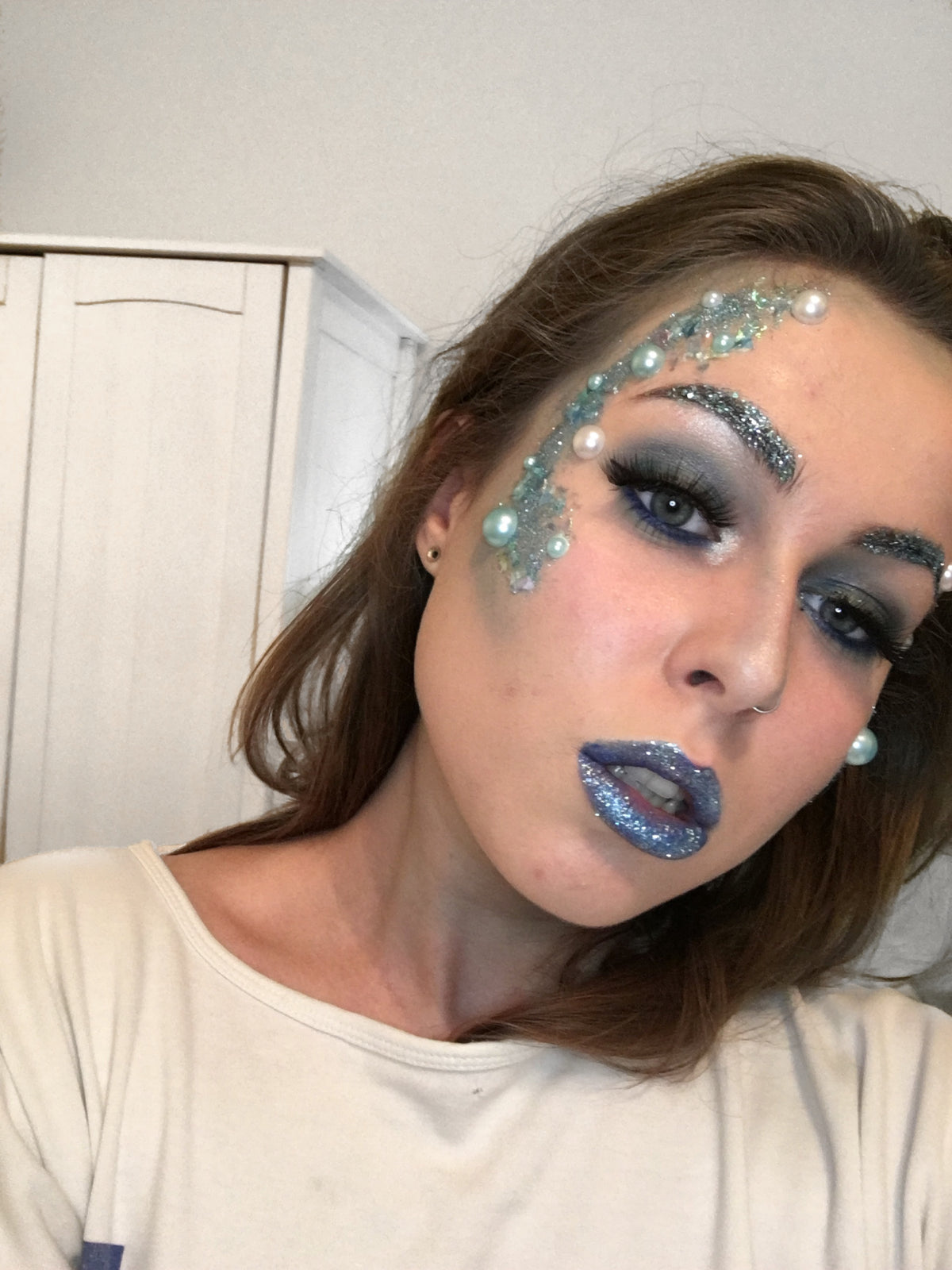 Guest Blogger Brooke Clarke - COLDY LOCKS MAKEUP TUTORIAL